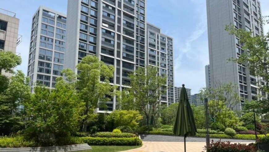 澳门五点来料资料大全,60名男生为班上唯一女生送惊喜,准确资料解释落实_创意版V11.57